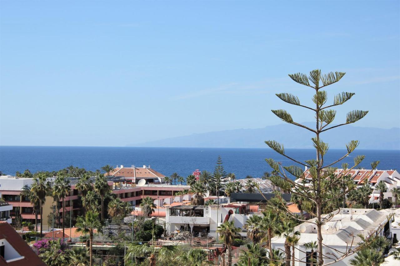 Superb Seaview Apartment In Playa De Las Americas Екстериор снимка
