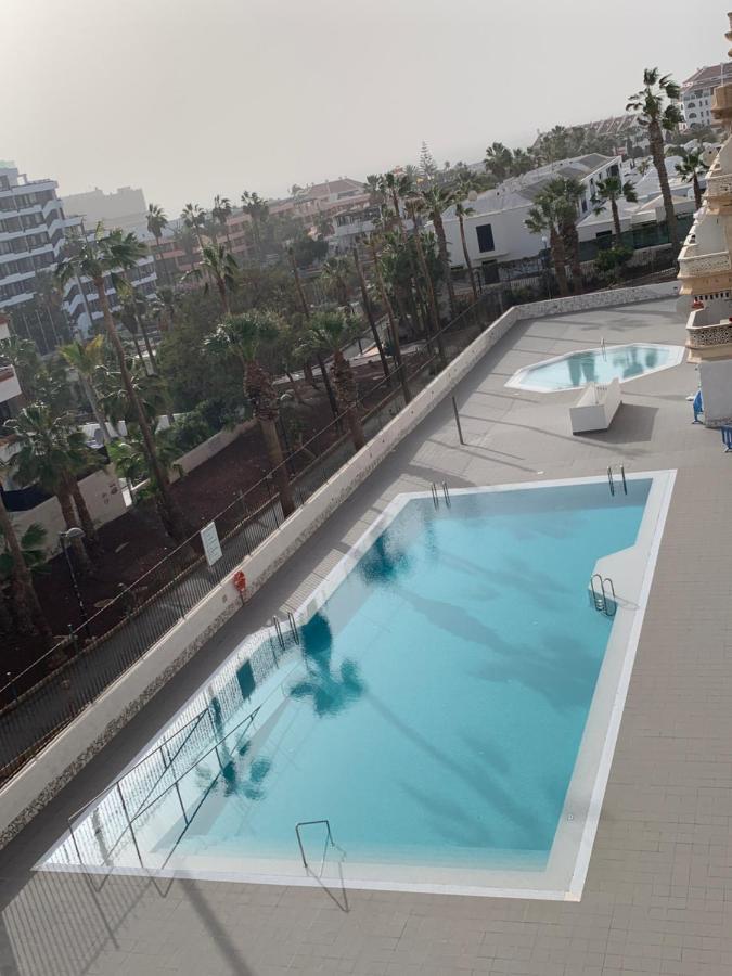 Superb Seaview Apartment In Playa De Las Americas Екстериор снимка